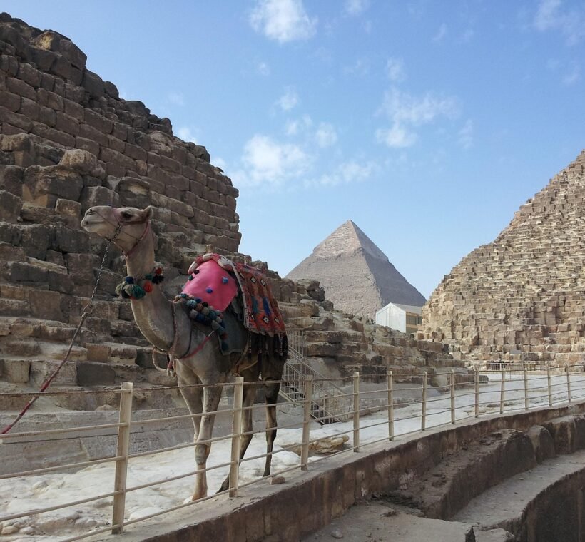 Choses à ne pas faire en Égypte près des pyramides de Gizeh
