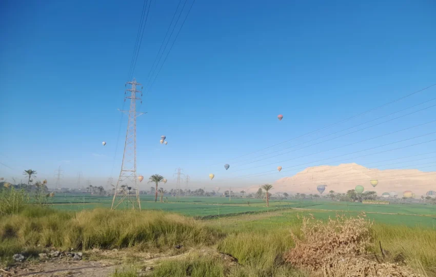 Vol en montgolfière au-dessus des temples de Louxor