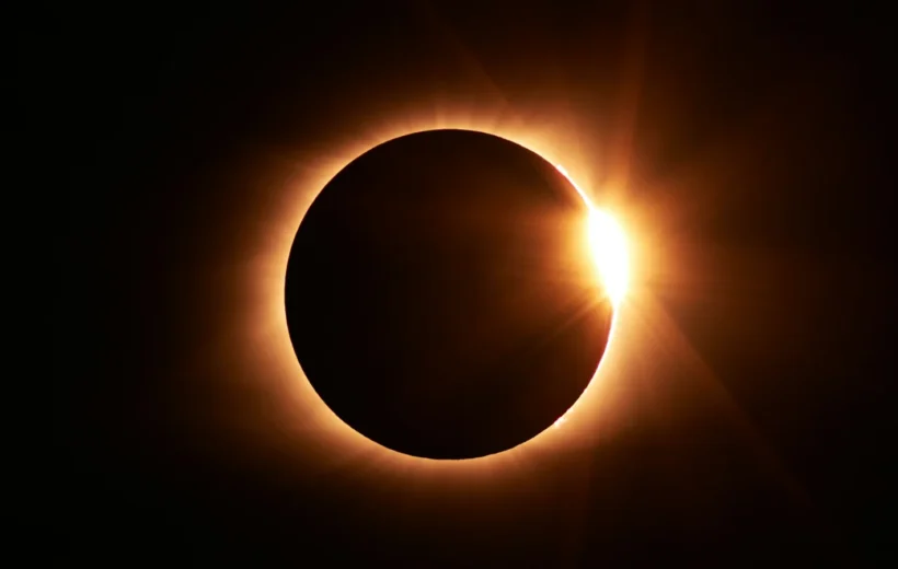 Croisière Éclipse Solaire en Égypte 2027 : Assouan-Louxor en Dahabeya de Luxe (8 Jours)