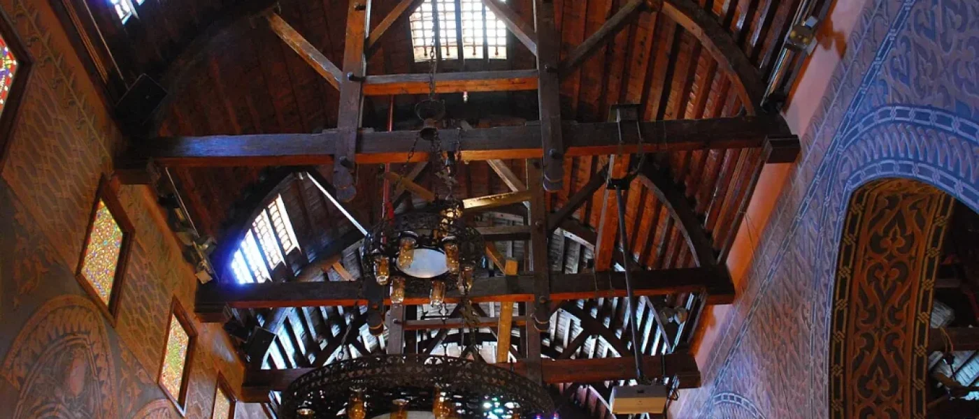 Noël copte en Égypte : intérieur d'une église copte du Caire